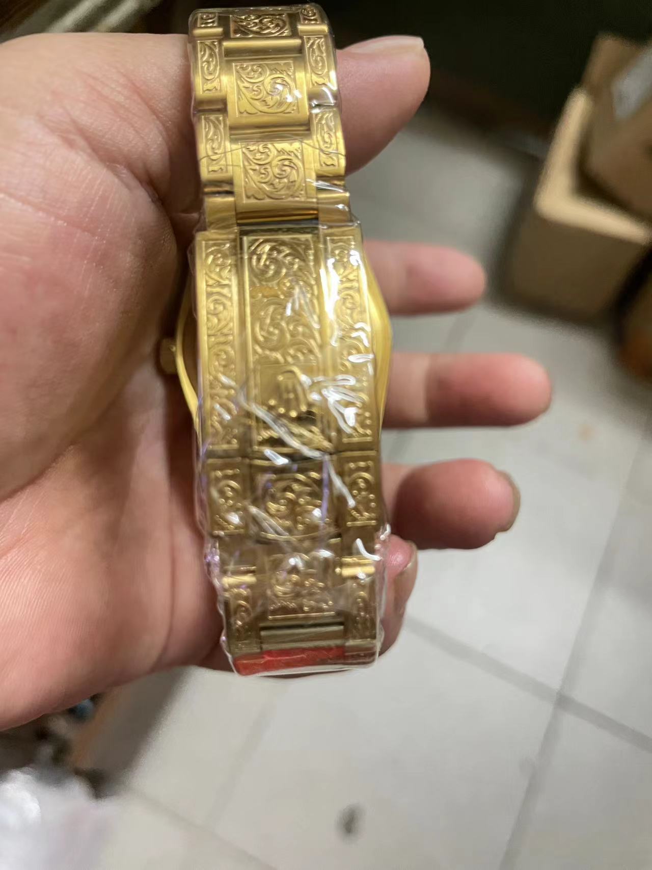 R*l*x watches-170